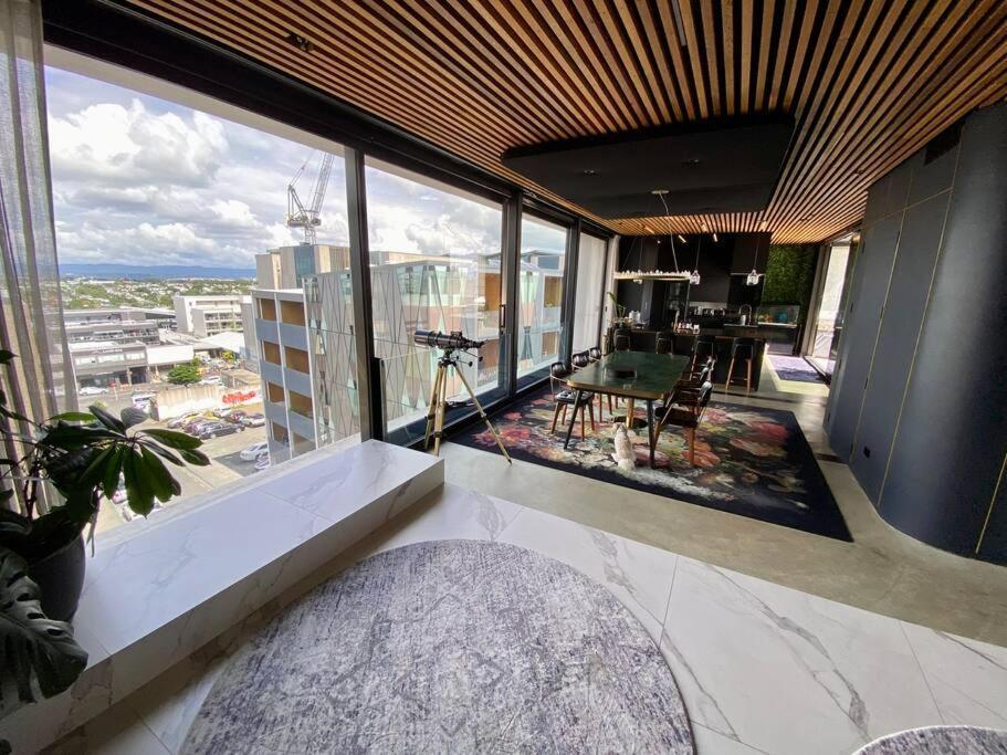 Entertainers Penthouse With 5 Bedrooms Pool & Spa Auckland Exterior foto